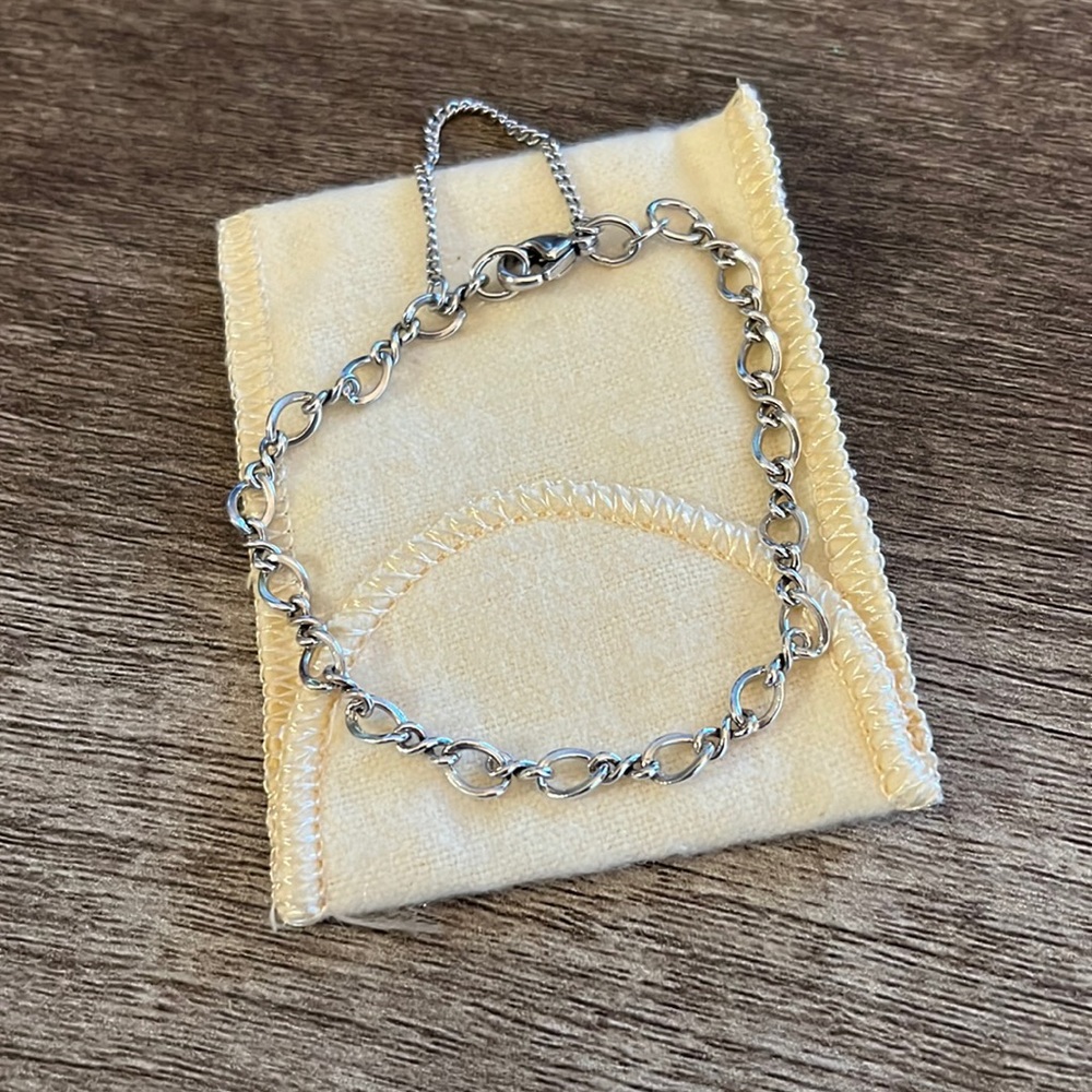 JAMES AVERY Medium twist Charm bracelet SIZE SMALL